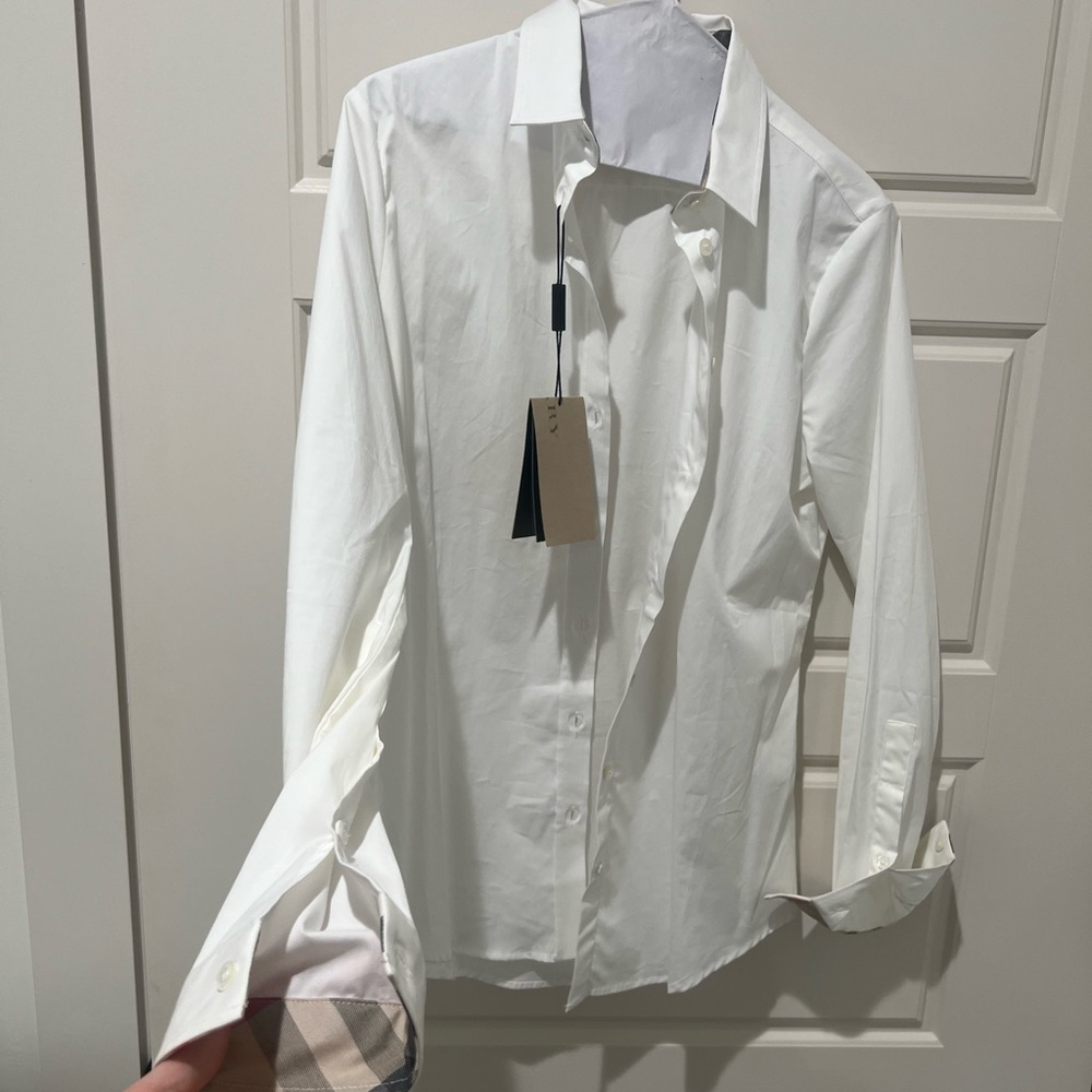 Burberry cotton button up shirt